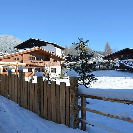 Active Chalet Maria Alm am Steinernen Meer Room photo